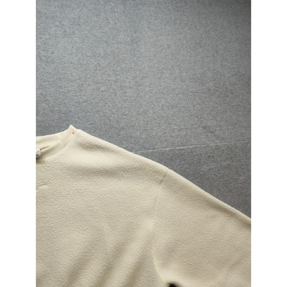 Nike Women Sweatshirt XS Cream 100% Polyester Crew Neck Long Sleeve Pullover
